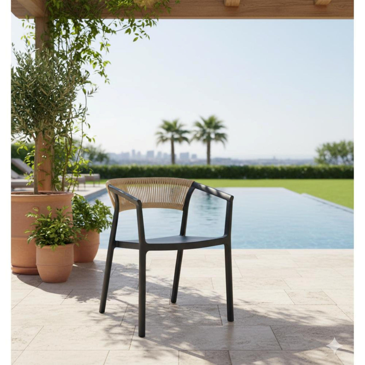 Silla para Exteriores Bali Negro 53x75.5cm Apilable con Apoya Brazos y con Espaldar