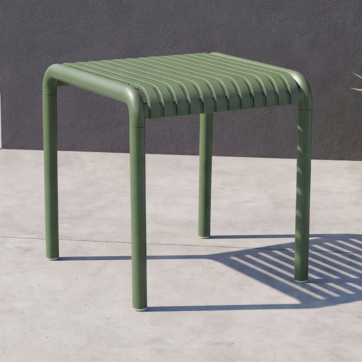 Mesa de Centro Parma Verde 45x48cm Cuadrado con Patas