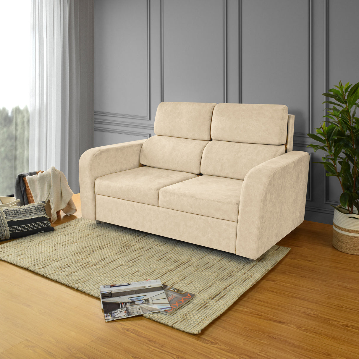 Sofá Bethel Beige Sky y Madera Cromo 148x95cm de Dos Puestos con Apoya Brazos