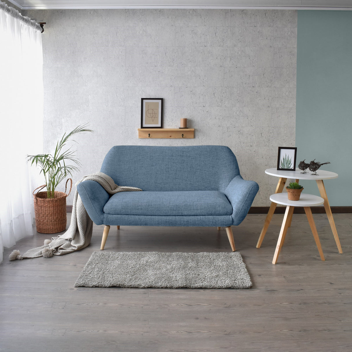 Sofá Cannes Índigo Dicosta y Matiz Natural 136x85cm de Dos Puestos sin Apoya Brazos