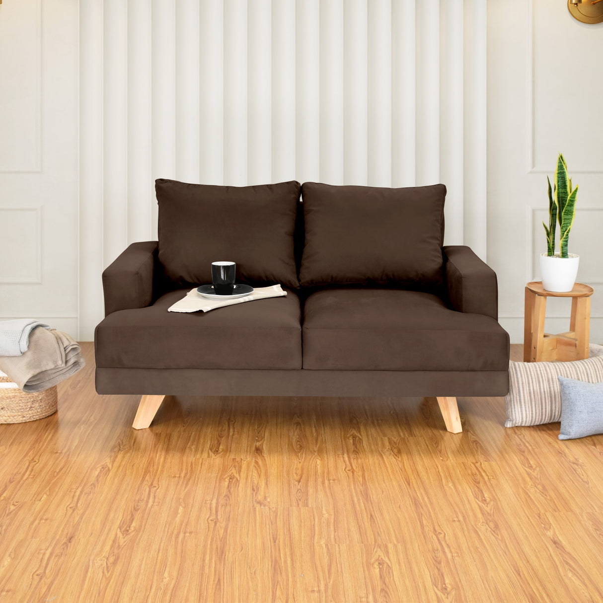 Sofá Lisboa Chocolate Denver y Matiz Natural 137x84cm de Dos Puestos sin Apoya Brazos