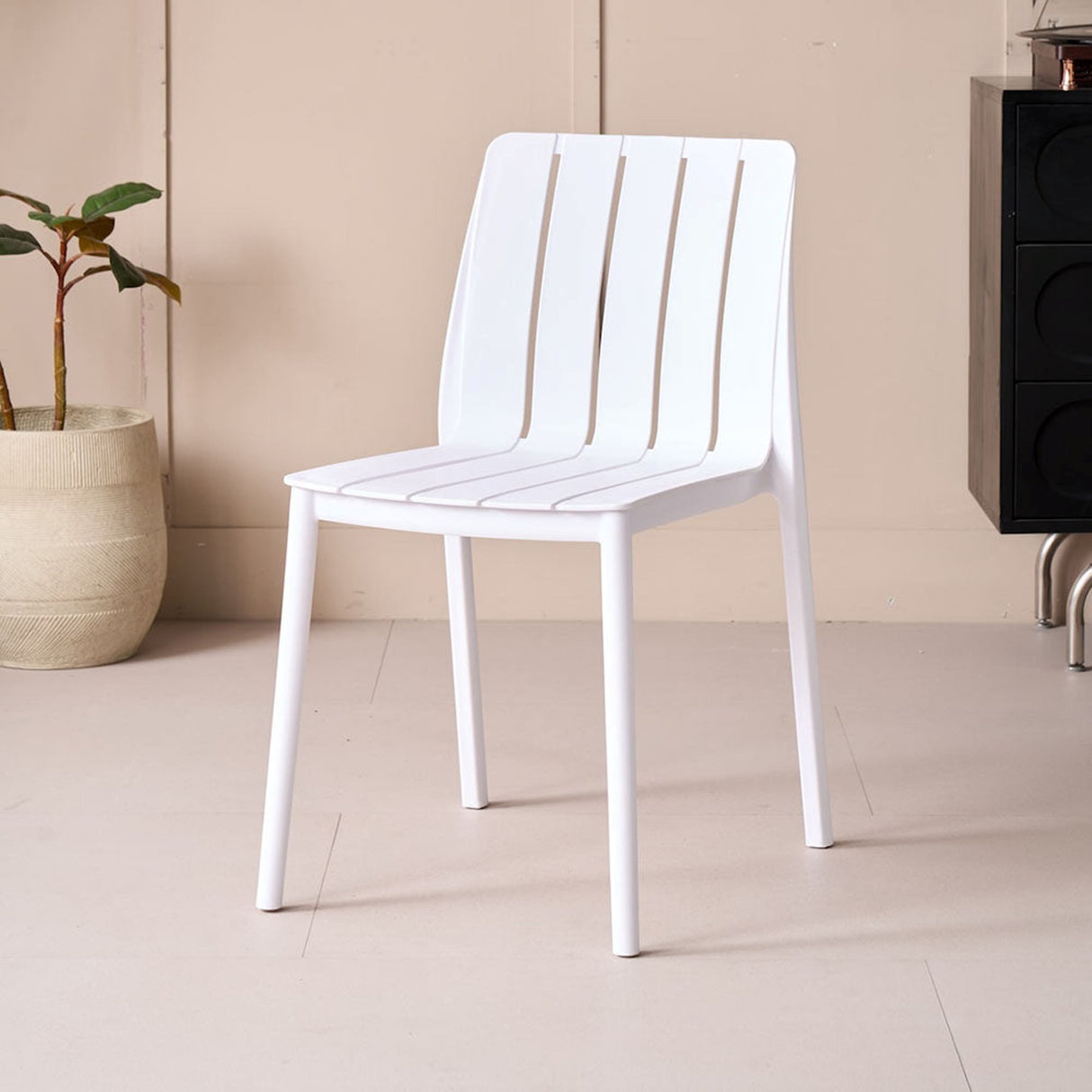 Silla para Exteriores Alice Blanco 46x80cm sin Apoya Brazos y con Espaldar