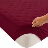 Protector de Colchón Transpirable Vinotinto para Colchón King 200 X 200 Cm Acolchado 300 Hilos