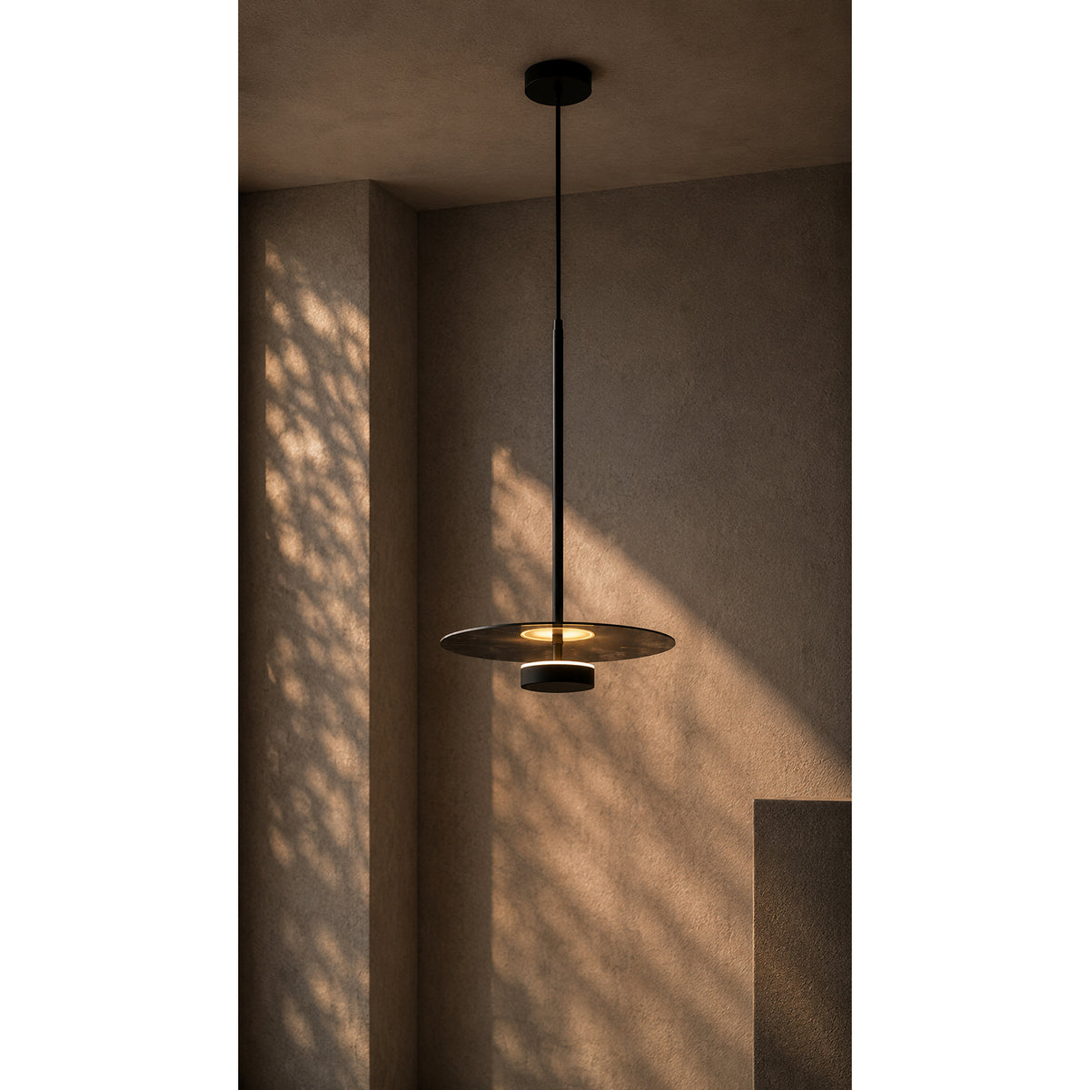 Lámpara de Techo Allure Negro 30x53cm de una Luz Ajustable de Luz Cálida con Bombillo LED
