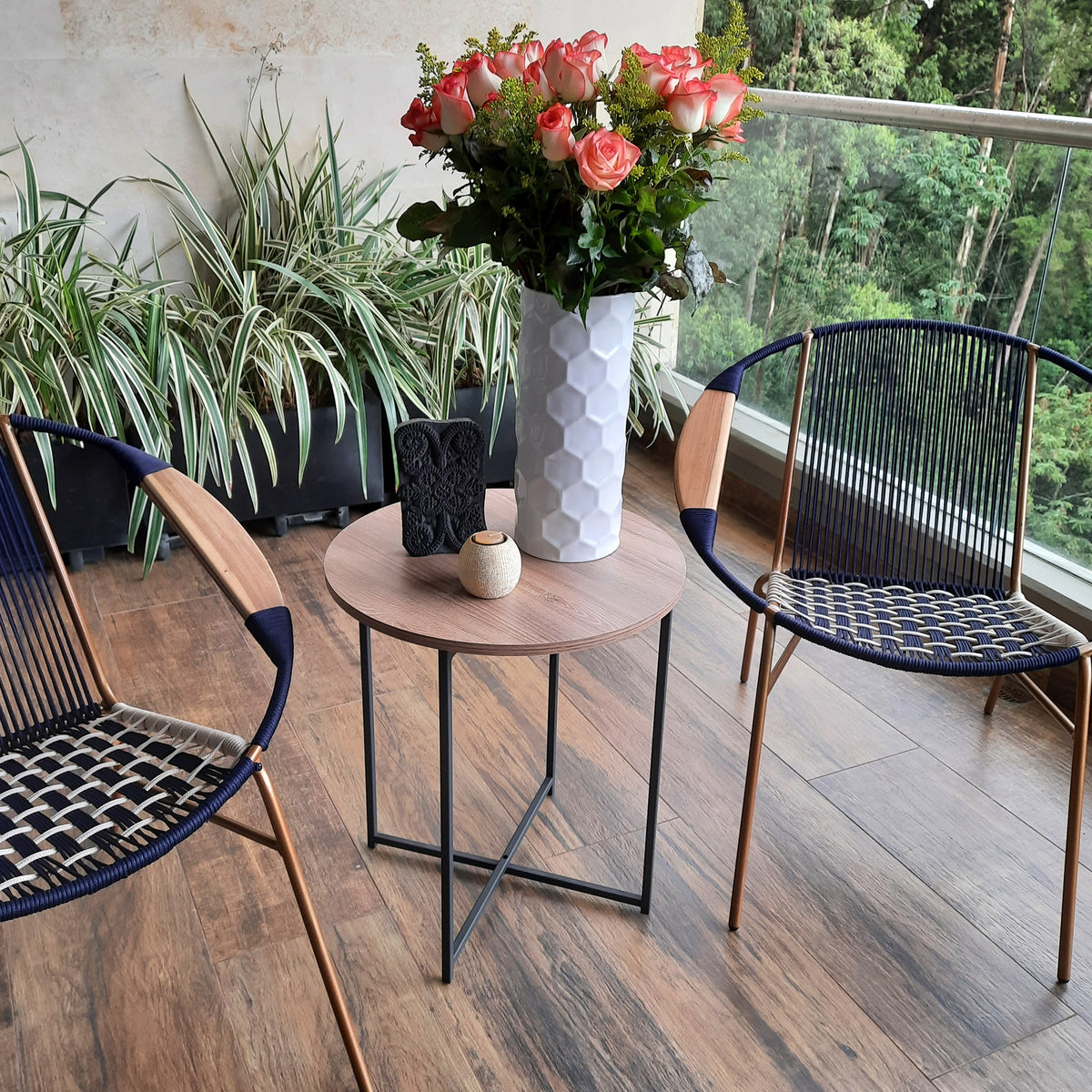 Mesa Auxiliar Cirklo Madera Natural y Negro 48x53cm Circular con Patas