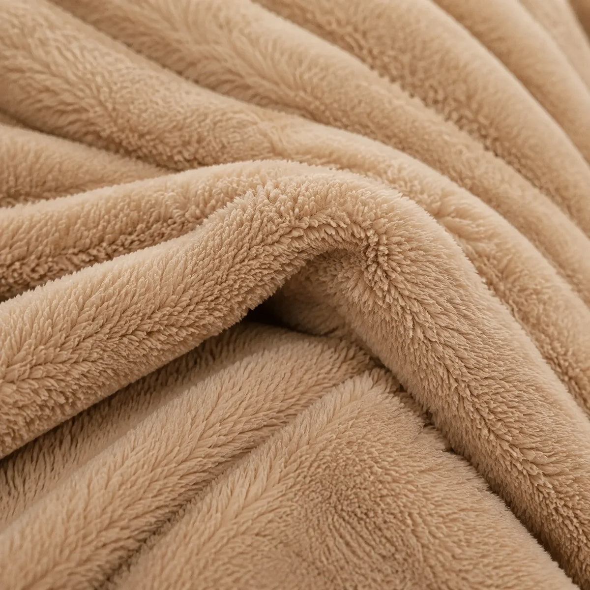 Cobija Piel de Durazno Crema 180x200cm Fondo Entero Térmica
