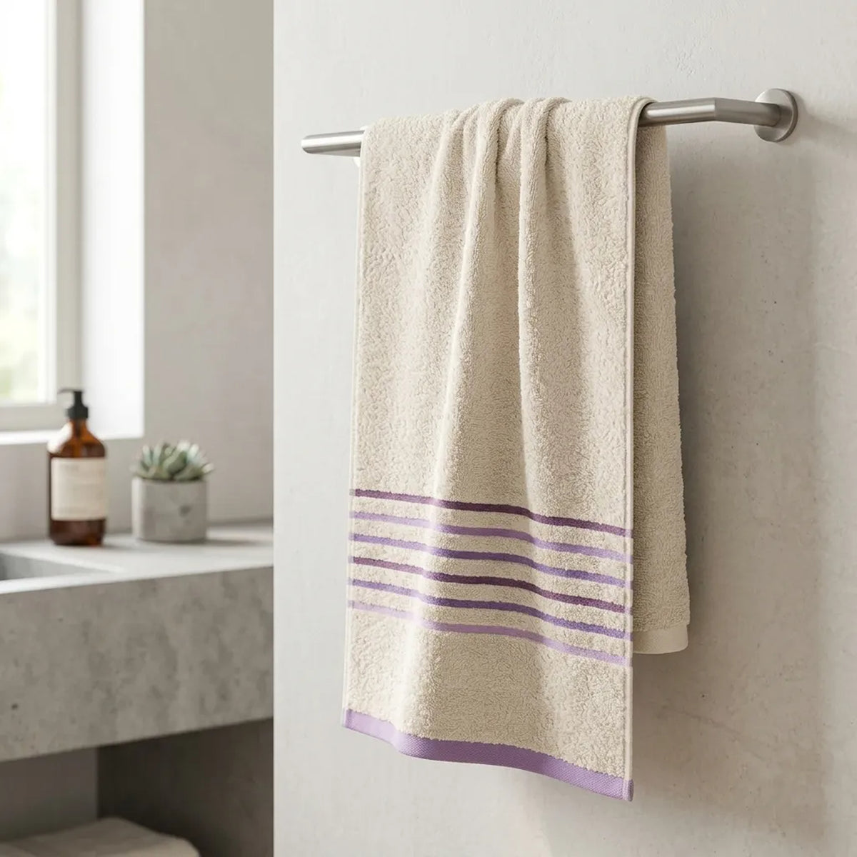 Toalla de cuerpo beige Mediterráneo en algodón 70x130 cm 550 g