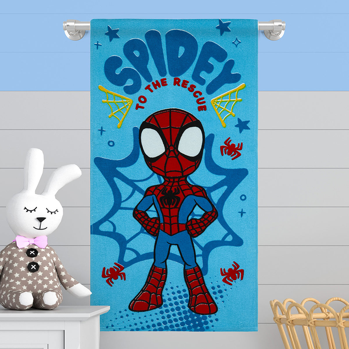 Toalla infantil azul Spidey 60x120 cm en coral fleece extra suave