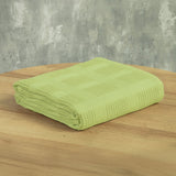 Sobrecama verde Elegant 150x200 cm en algodón tipo galleta