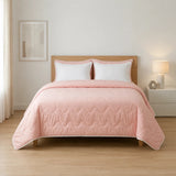 Cubrelecho acolchado Cotton Sense king rosa y blanco doble faz en microfibra 200x200 cm