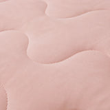 Cubrelecho acolchado Cotton Sense king rosa y blanco doble faz en microfibra 200x200 cm