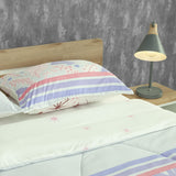 Cubrelecho para cama doble Romantic blanco y rosado 140x190 cm doble faz microfibra