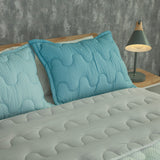 Cubrelecho para cama doble azul degradé Sfumato superacolchado en microfibra 140x190 cm