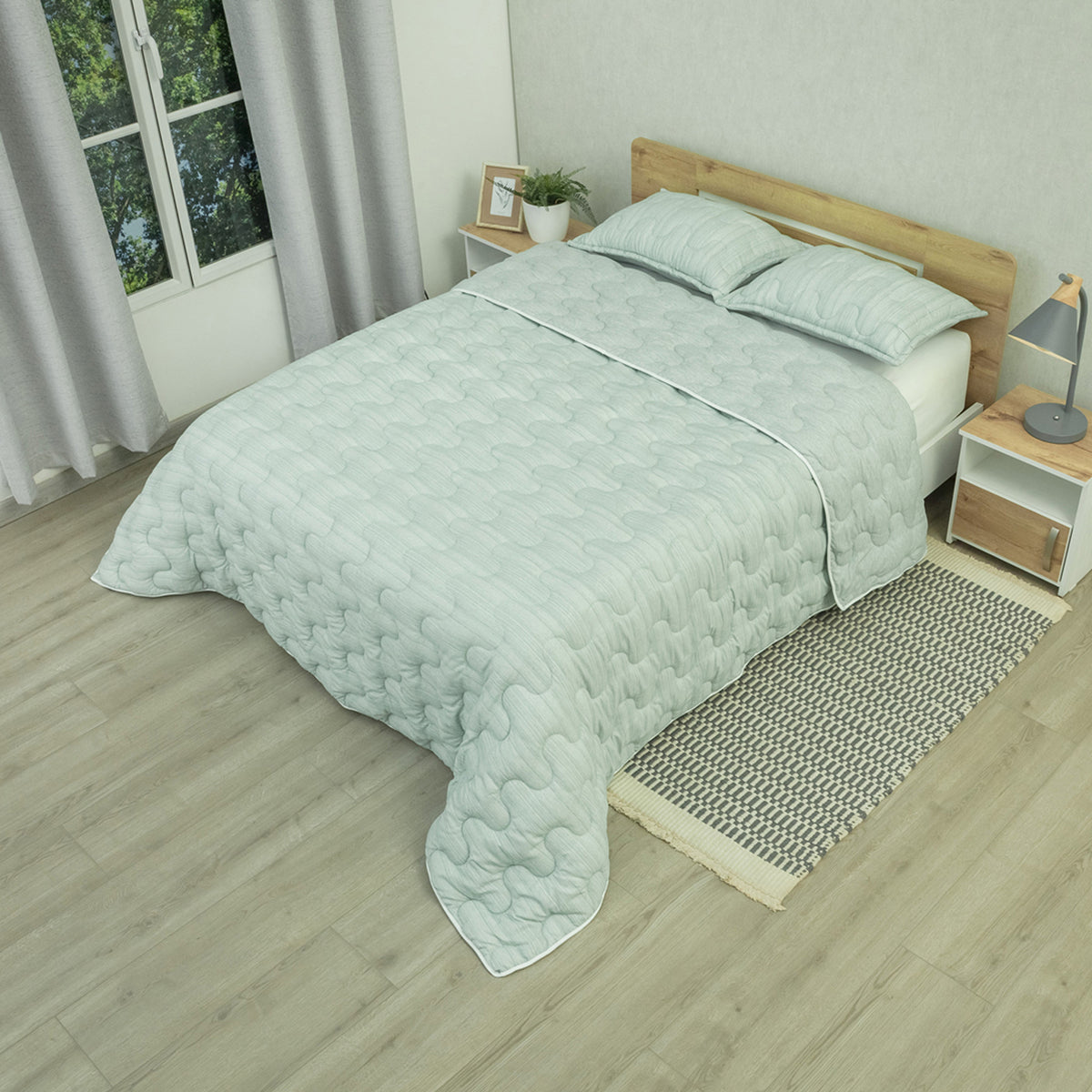 Cubrelecho Equilibrio king verde grisáceo 200x200 cm doble faz superacolchado