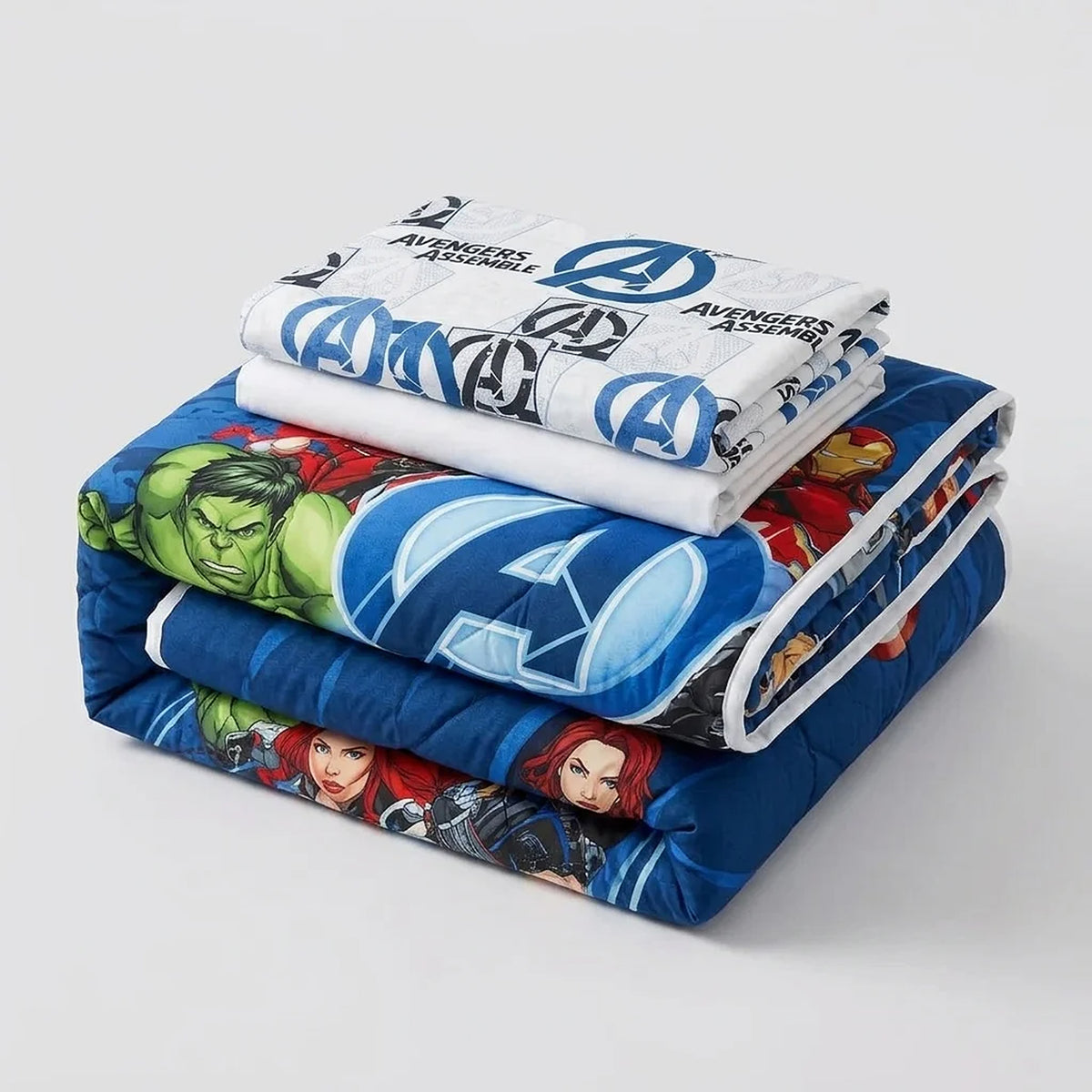 Cubrelecho infantil semidoble azul Disney Core Avengers doble faz en microfibra 120x190 cm