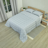 Cubrelecho acolchado azul Equilibrio queen 160x190 cm doble faz microfibra