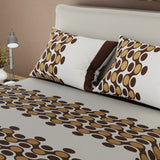 Sábana ajustable Esferas Moca para cama doble café en microfibra 140x190 cm con fundas