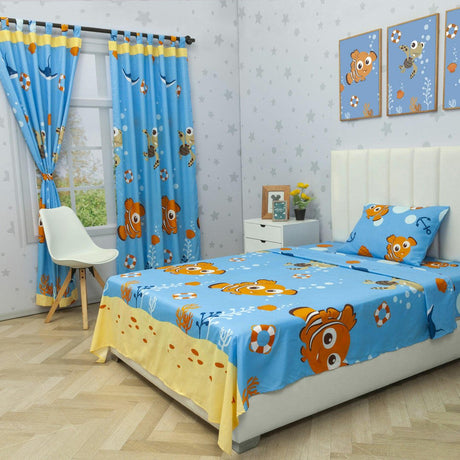 Combo Juego de Sabanas y Cortina Infantil Microfibra Sencilla 100 cm Azul de Nemo - Ropa de Cama | Bylmo