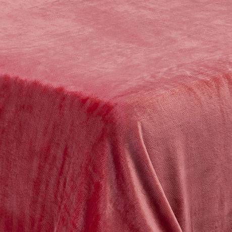 Cobija Piel de Ganso Rojo 180x200cm Poliéster Fondo Entero - Ropa de Cama | Bylmo