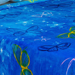 Cobija Piel de Ganso Coral Fleece Extra Suave 180 x 200 cm Azul con Mariposas Amarillas y Blancas