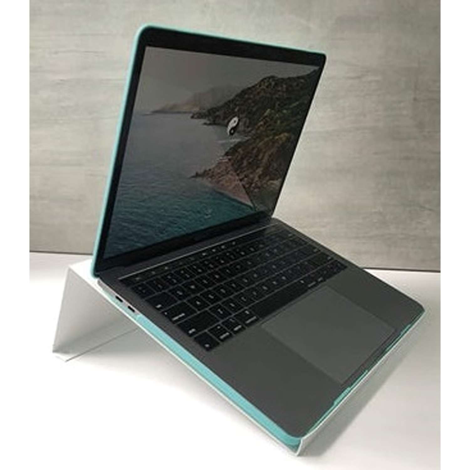 Base para Portátil Laminix Blanco 30 cm de Lámina Metálica - Escritorios | Bylmo