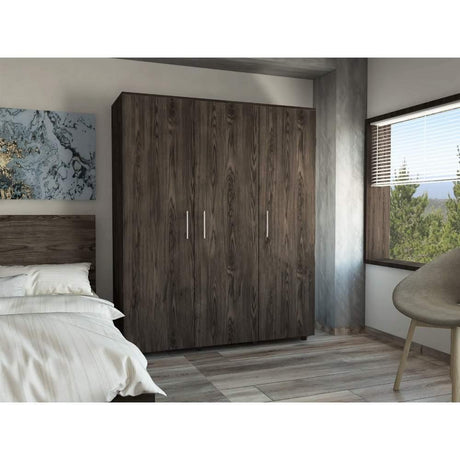 Closet San Francisco Coñac 140 cm con Tres Puertas - Closets | Bylmo
