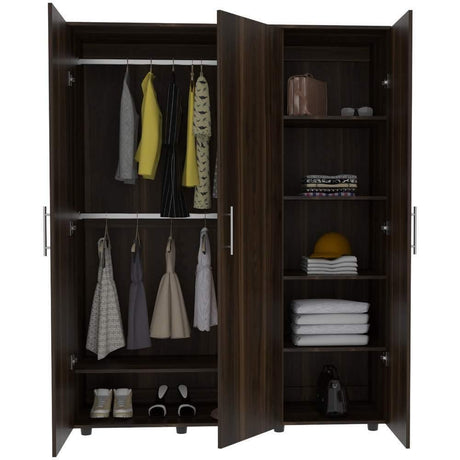 Closet San Francisco Habano 140 cm con Tres Puertas - Closets | Bylmo
