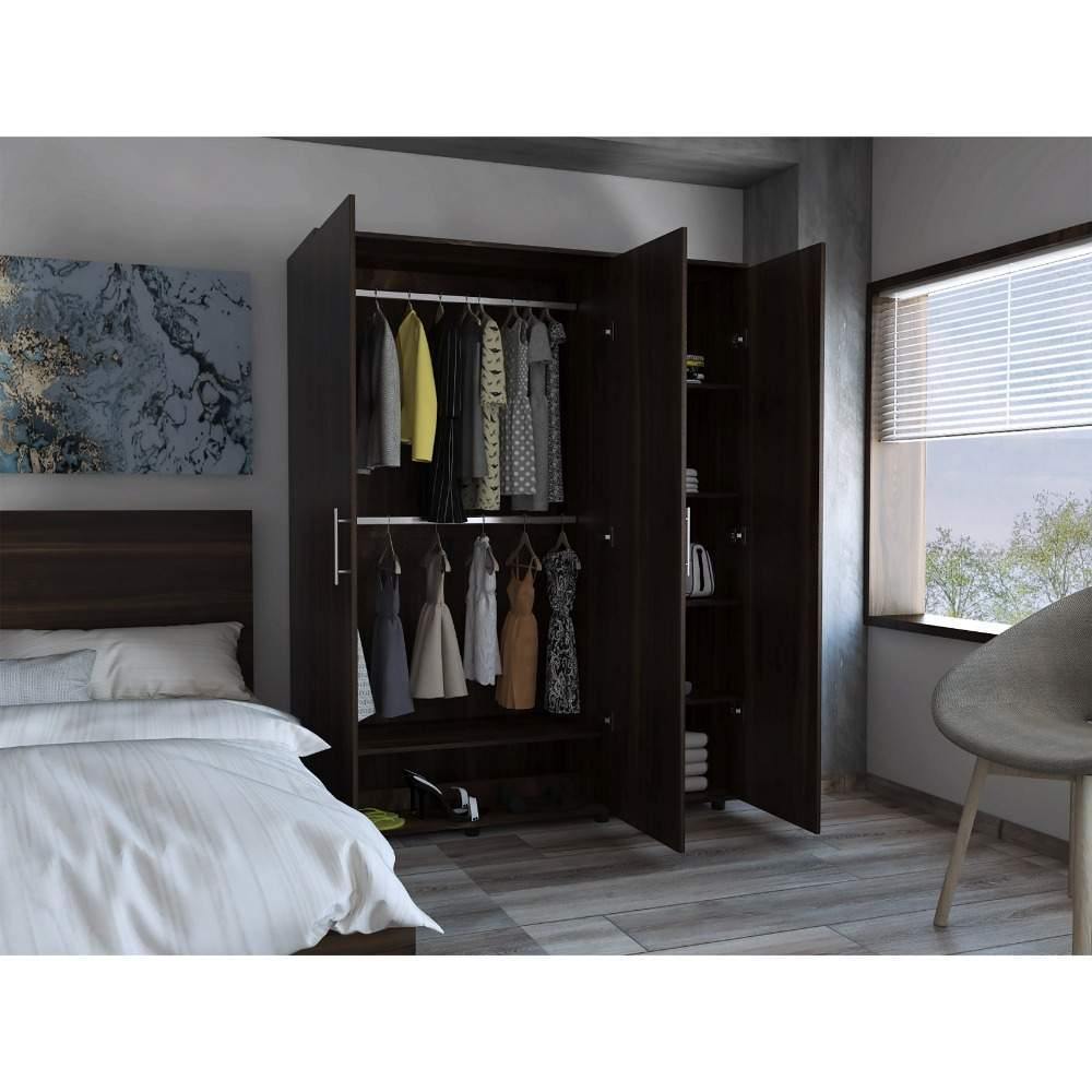 Closet San Francisco Habano 140 cm con Tres Puertas - Closets | Bylmo