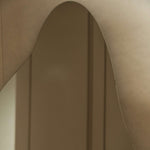 Espejo Susi Forma Irregular 120 X 60 cm Sin Color Pequeño Sin Marco Decorativo