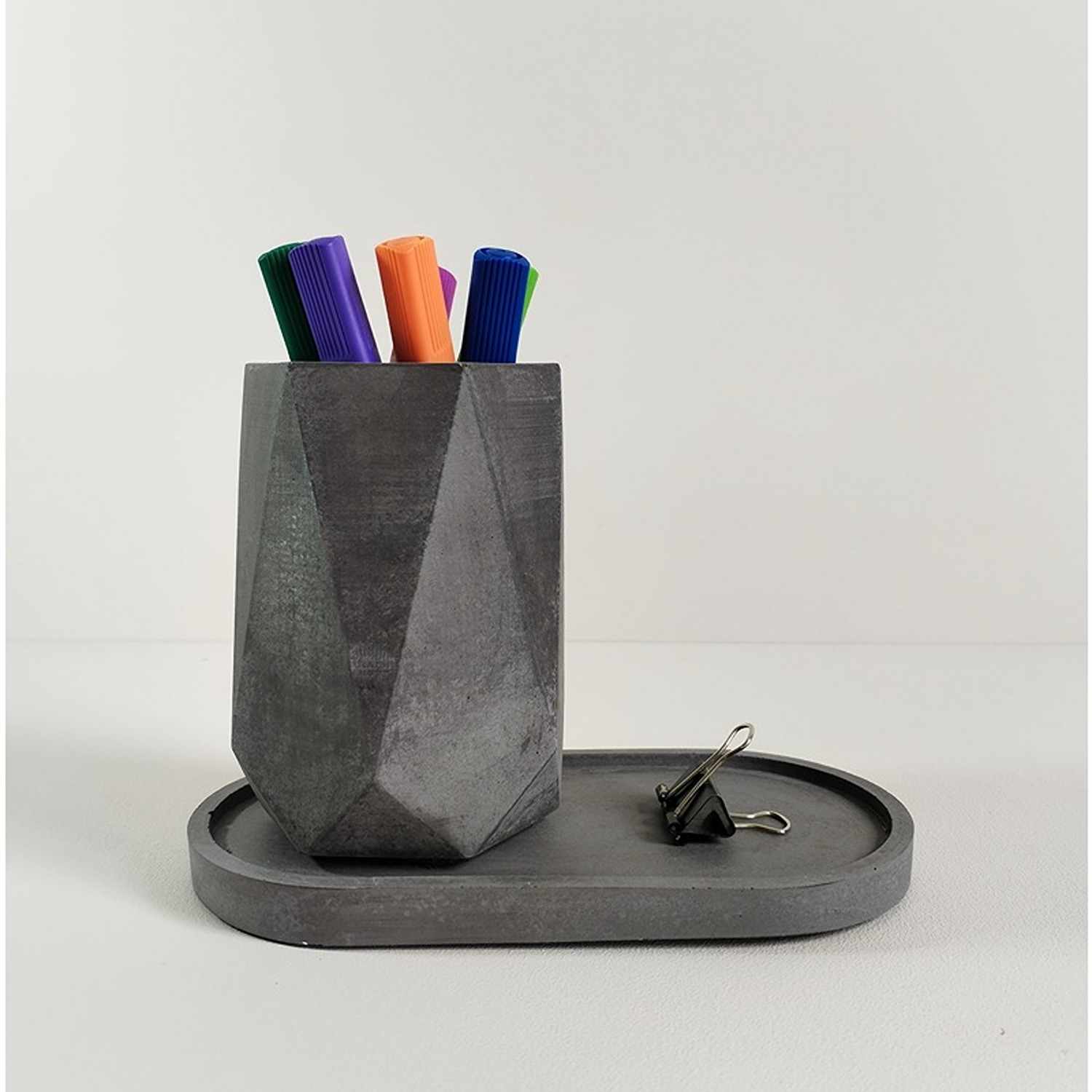 Florero Amalas Gris Oscuro 7 cm Minimalista - Jardineria | Bylmo