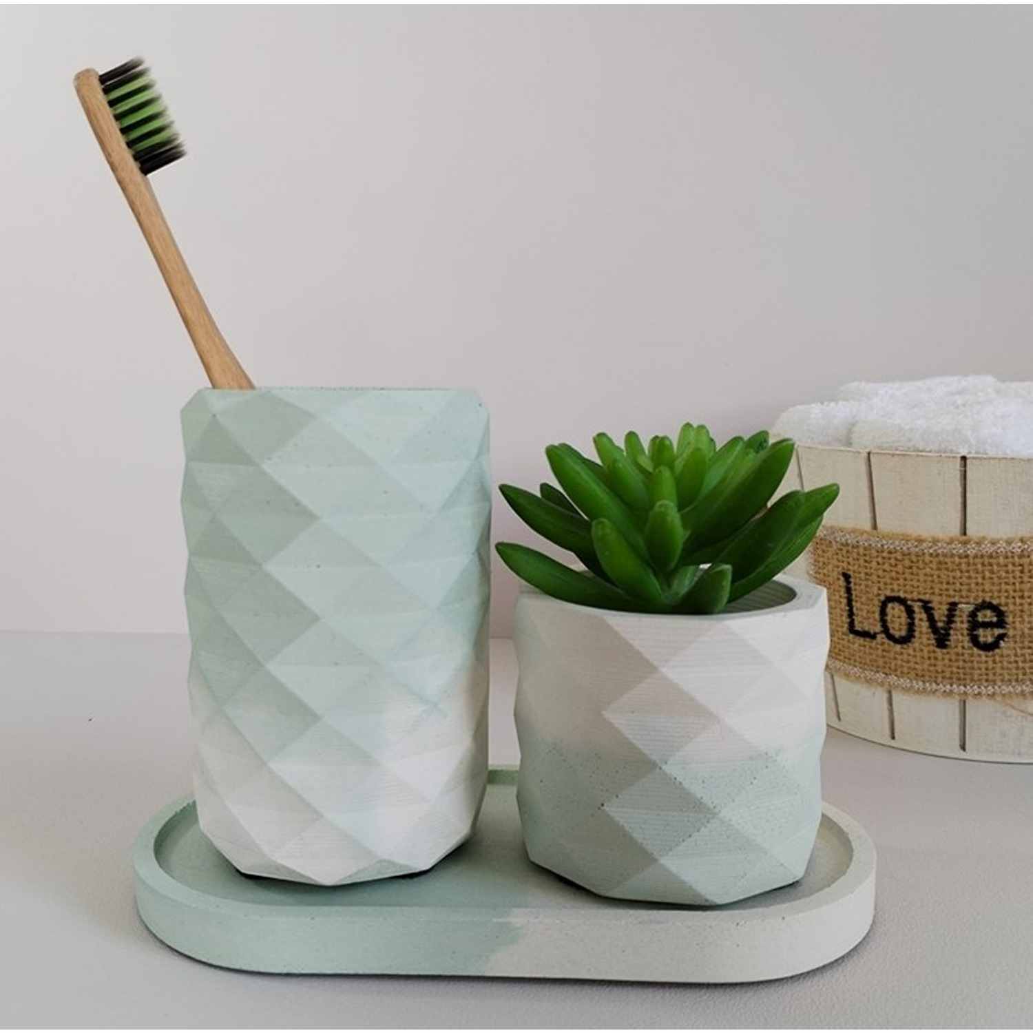 Combo Vaso Porta Cepillos DecoBath Blanco y Menta 18 cm con Maceta y Bandeja - Muebles para Baño | Bylmo