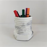 Matera de mesa Tornillo Mármol Negro 10x10cm de Cemento Circular de 0.8 Litros - Jardineria | Bylmo