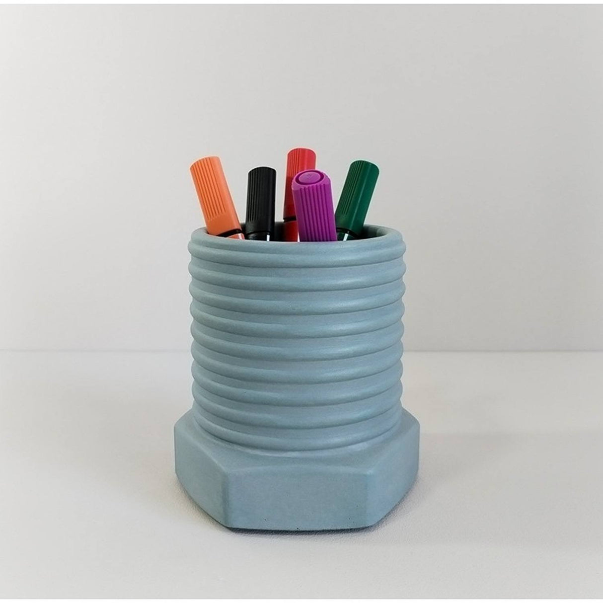 Matera de mesa Tornillo Azul Petróleo 10x10cm de Cemento Circular de 0.8 Litros - Jardineria | Bylmo