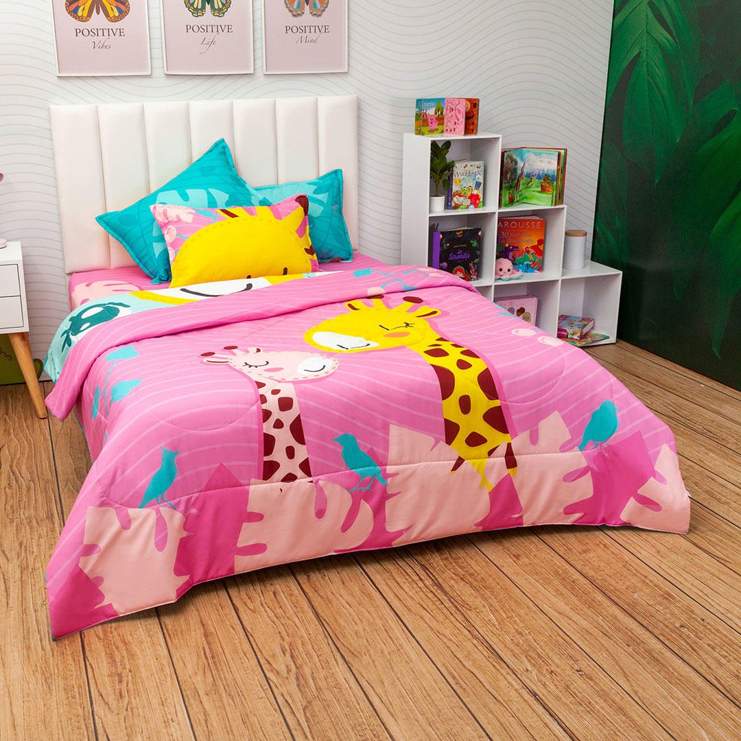 Cubrelecho Semi Acolchado Infantil Azul Claro para Cama Sencillo 100 X 190 Cm Doble Faz de Jirafas - Ropa de Cama | Bylmo