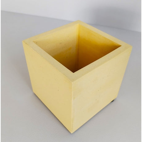 Matera de mesa Eloisa Petty Amarillo 12x12cm de Cemento Cuadrado de 1.7 Litros - Jardineria | Bylmo