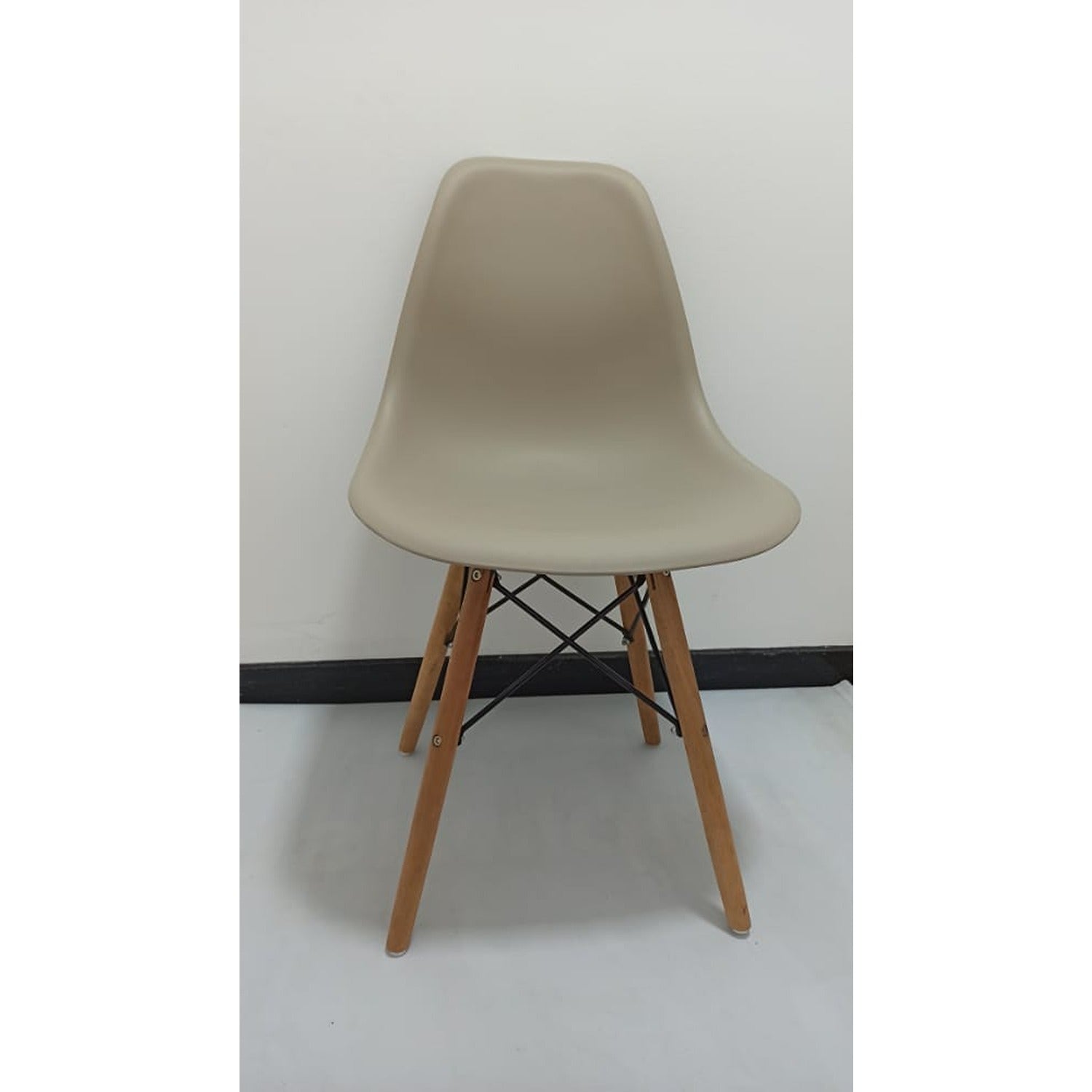 Set x 4 Sillas DKR Beige 47x81cm Asiento Cuadrado con Espaldar - Sillas y Butacos | Bylmo